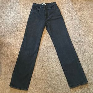 Abercrombie 90’s Relaxed Jean High Rise